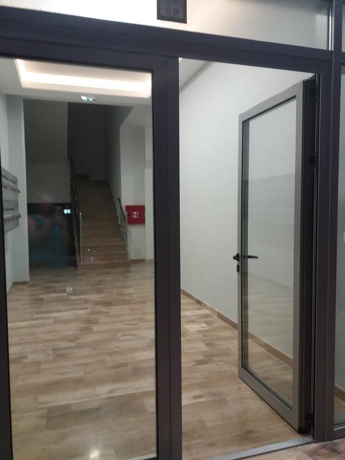 Apolonia Lux Apartment Будва Екстер'єр фото